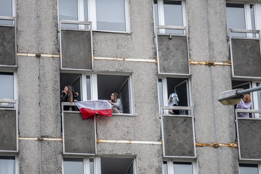 Mieszkańcy Poloneza zwracają uwagę, że powoduje to duże...