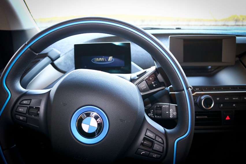 BMW i3 - elektryczny samochód który daje radość z jazdy