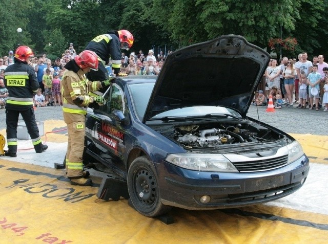 Podczas XIII radomskiego Pikniku Strażackiego w 2019 roku goście mogli zobaczyć pokaz akcji ratowania ofiar wypadku drogowego. W ruch poszły narzędzia hydrauliczne, było cięcie karoserii.