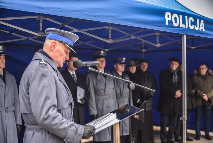 Nowy komisariat policji powstanie na Tatarach. Wbili pierwszą łopatę pod inwestycję (ZDJĘCIA, WIDEO)