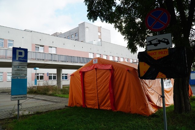 W marcu 2020 r., gdy w Polsce rozpoczęła się pandemia koronawirusa, największy szpital w Wielkopolsce - Wielospecjalistyczny Szpital Miejski im. Józefa Strusia przy ul. Szwajcarskiej w Poznaniu - został przemianowany na jednoimienny szpital zakaźny, dedykowany do leczenia chorych na COVID-19.