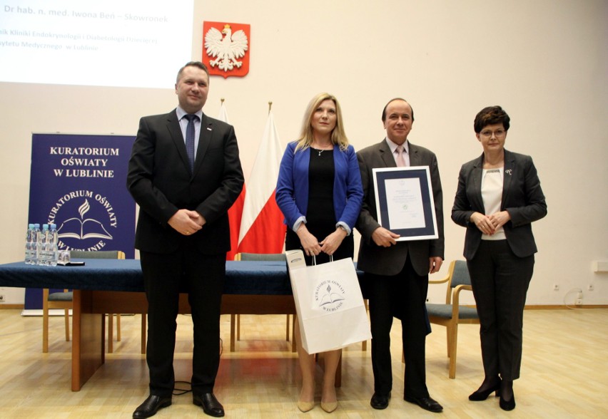 Wręczenie Wojewódzkich Certyfikatów Przedszkole Promujące Zdrowie oraz Szkoła Promująca Zdrowie