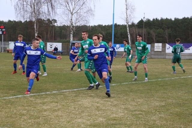 Orkan Chorzemin to największe zaskoczenie tegorocznych rozgrywek Pucharu Polski na szczeblu okręgowym w Wielkopolsce. V-ligowiec wyeliminował z turnieju rezerwy KKS Kalisz i w 1/8 finału zmierzą się z Nielbą Wągrowiec.