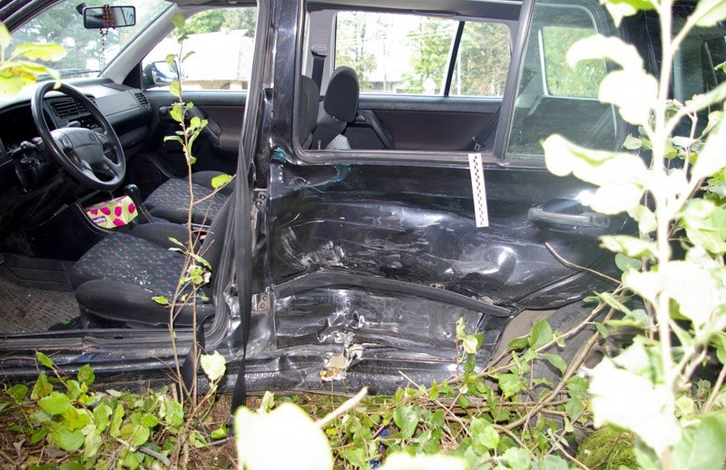 Ranne zostały dwie osoby: 50-letni kierowca volkswagena i...