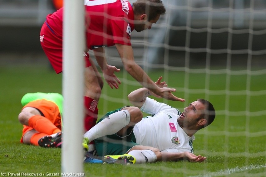 Śląsk - Podbeskidzie 0:0. Niemoc wrocławian trwa, czerwona kartka Lacnego [ZDJĘCIA, RELACJA]