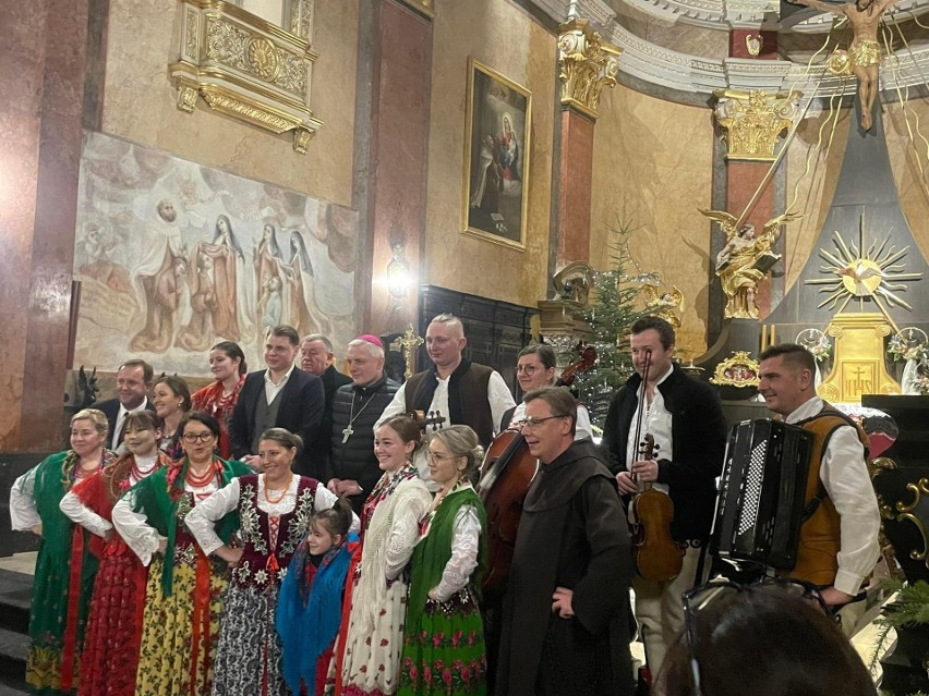 Koncert kolęd i pastorałek w góralskim stylu w Przemyślu.