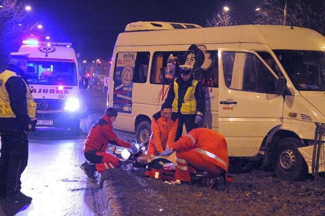 Reanimacja kierowcy busa w Kielcach