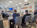 Rada powiatu białostockiego przyjęła stanowisko w sprawie reparacji i odszkodowań od Niemiec. Dyskusja była burzliwa