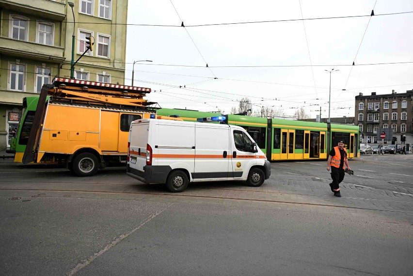 Poznań. Wykolejenie tramwaju na ul. Hetmańskiej i 28 czerwca