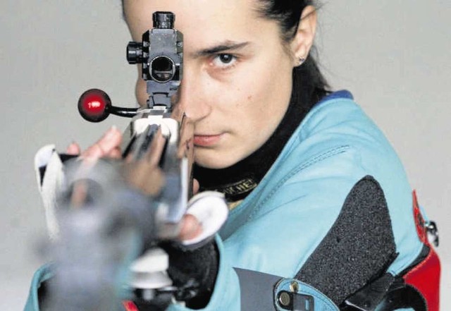 Niestety, Sylwia Bogacka  nie zdobyła medalu w strzelaniu z karabinka pneumatycznego, zajęła dopiero 40. miejsce