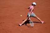 Roland Garros. "Na korcie nie ma przyjaciół" - Iga Świątek skomentowała swoje zwycięstwo nad Kają Juvan [WIDEO]