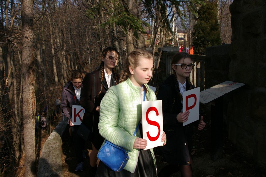 Święto Niepodległości w Gminie Gorlice z mszą świętą na zagórzańskim cmentarzu