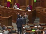 Bójka w ukraińskim parlamencie (wideo)