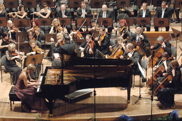 Podczas wyjątkowego koncertu wystąpi m.in. orkiestra Filharmonii Koszalińskiej.