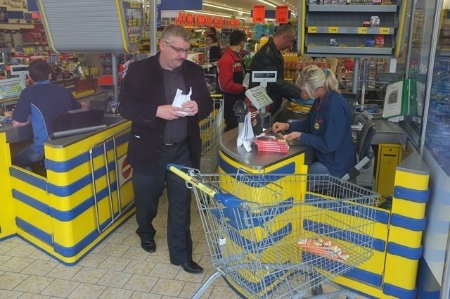 Protest przed sklepem Lidl w Katowicach