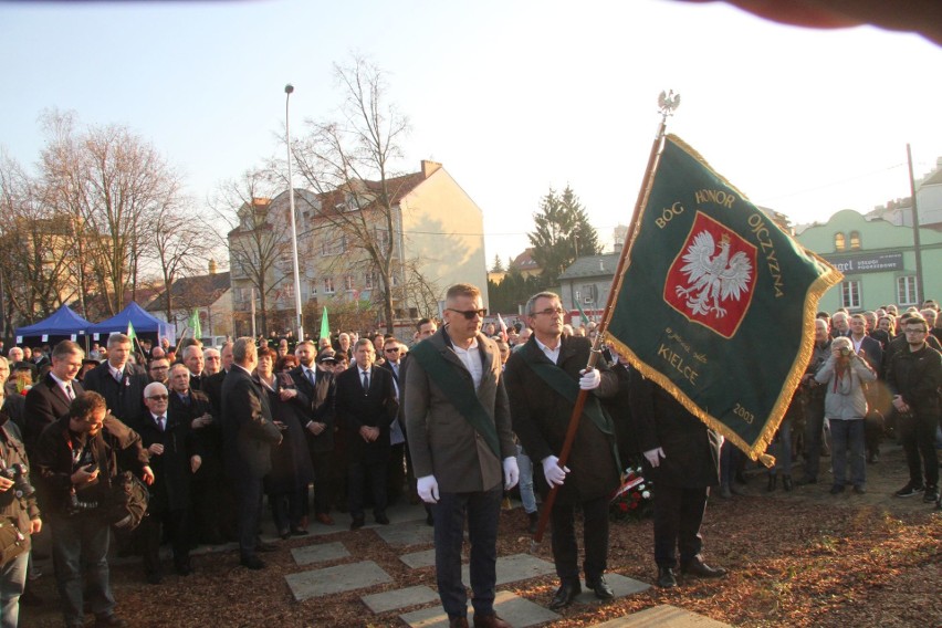 W Kielcach odsłonięto pomnik Wincentego Witosa [WIDEO, ZDJĘCIA]