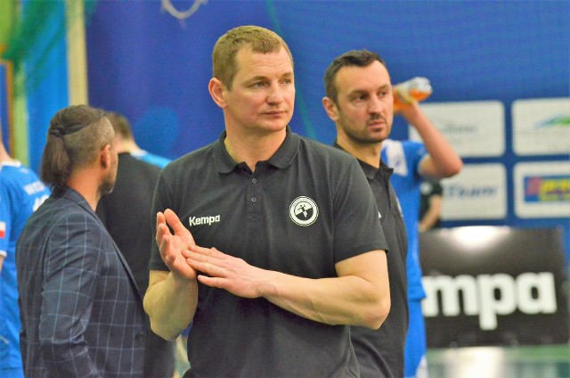 Trener Michał Przybylski nie mógł być zadowolony z postawy swoich podopiecznych