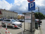 Wadowice. Miasto oddało parking prywatnej firmie. Od razu wzrosły opłaty - o złotówkę