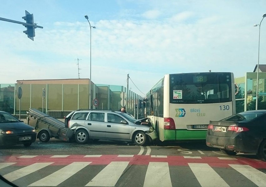 Oplem kierował 73-latek, który trafił na kontrolne badania...