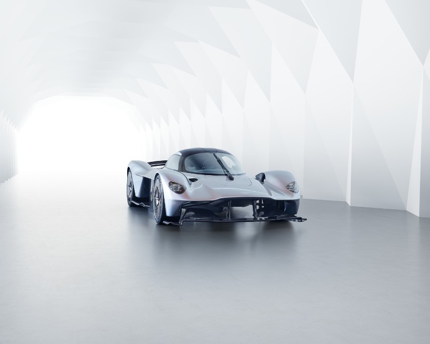 Aston Martin Valkyrie to najdroższy samochód w Polsce...