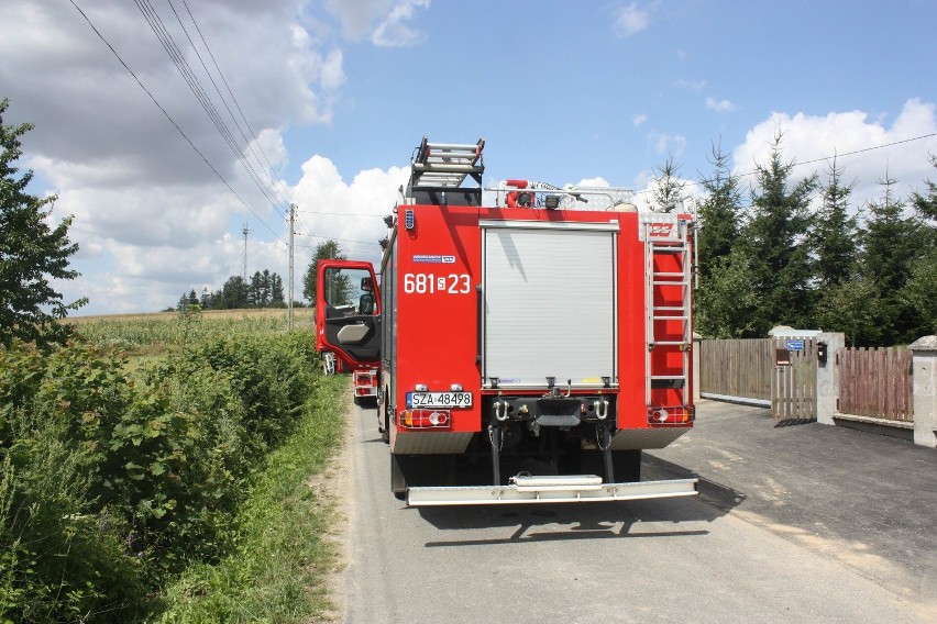 W Zawadzie Pilickiej 62- latek został przygnieciony przez...