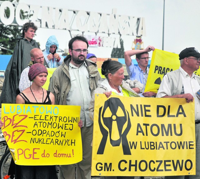 Przeciwnicy budowy elektrowni organizowali protesty. Teraz czekają
