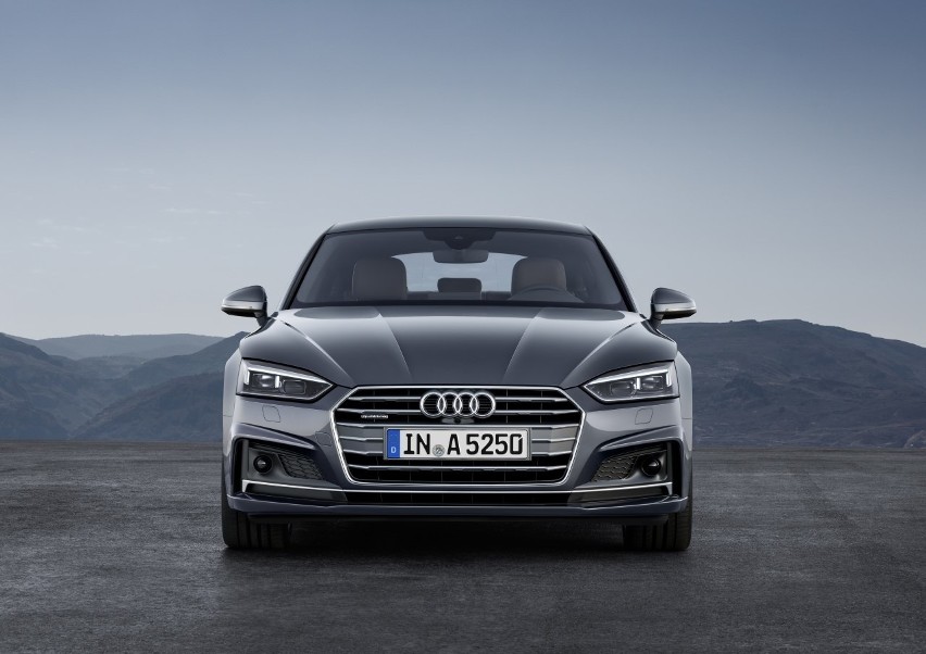 Audi A5 Sportback z silnikiem benzynowym o mocy 252 KM jest...