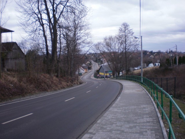 W latach 2016-2018 przebudowana ponad 2 km trasy Zbydniowice - Siercza.  Czas na odnowę kolejnego odcinka tej drogi