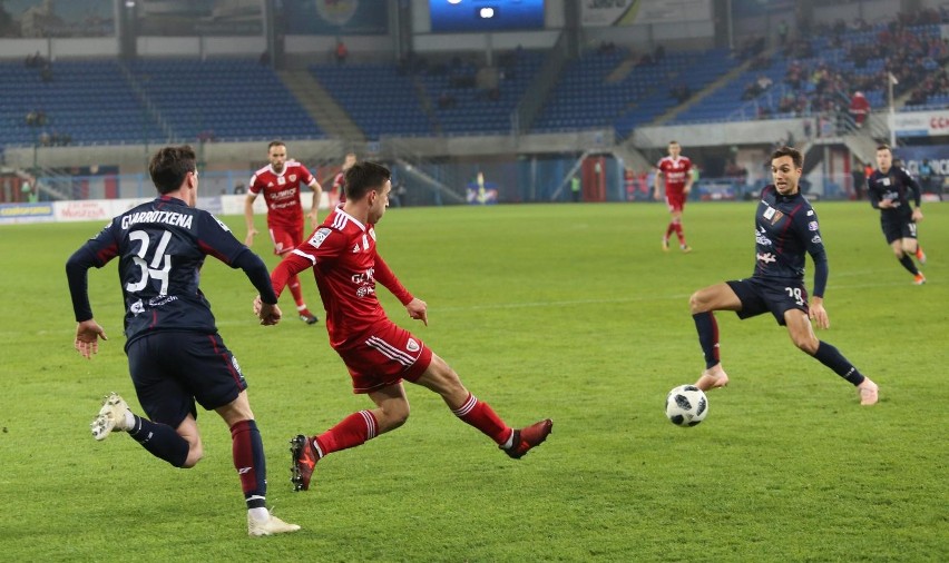 Piast Gliwice - Pogoń Szczecin 3:0.