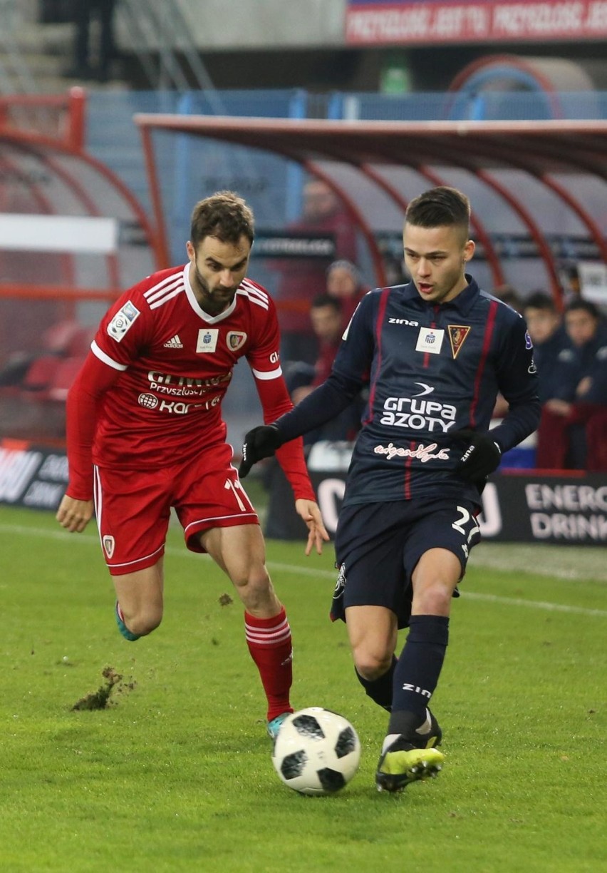 Piast Gliwice - Pogoń Szczecin 3:0.