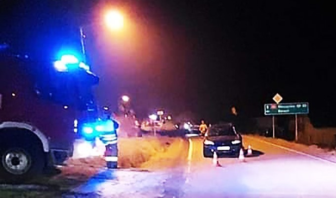 Zderzenie dwóch osobówek na drodze krajowej nr 75 pod Krynicą-Zdrojem