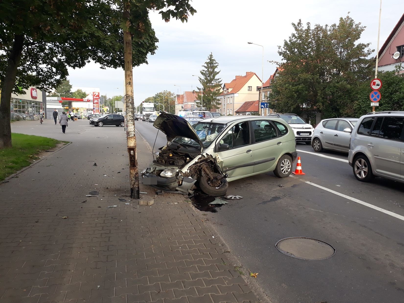 Zderzenie samochodów w Stargardzie. Światła jeszcze nie