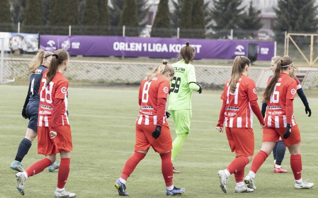Resovia odniosła pierwsze zwycięstwo w nowym sezonie Orlen 1 ligi kobiet.