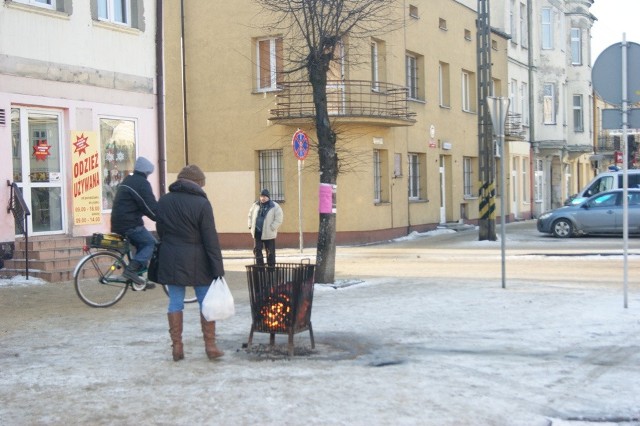 Koksowniki w Ozorkowie ustawiono w pobliżu przystanków komunikacji miejskiej