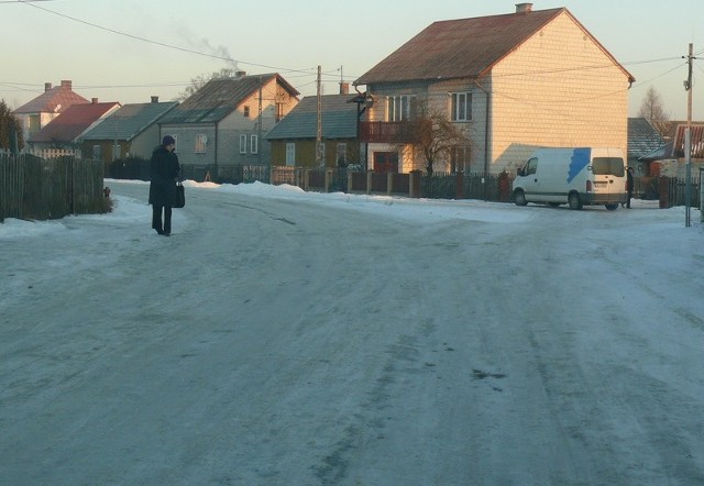 Uważajcie na drogach w gminie Krasocin, bo są bardzo śliskie.