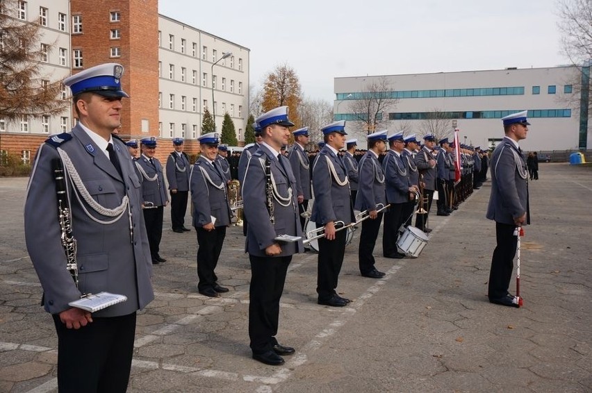 Ślubowanie policjantów w Katowicach