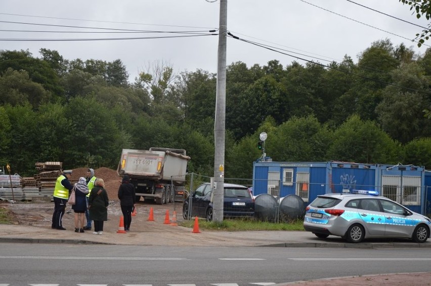 Tragiczny wypadek w Suchedniowie. Rowerzysta zginął pod kołami ciężarówki (ZDJĘCIA)