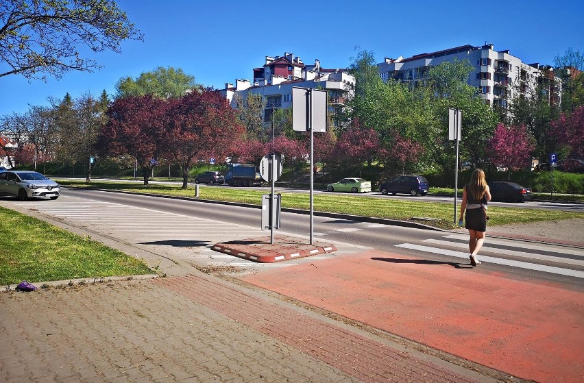 Kraków. Tramwaj do Mistrzejowic. Mieszkańcy przeciw autostradzie w centrum i wycince ponad 800 drzew [ZDJĘCIA]
