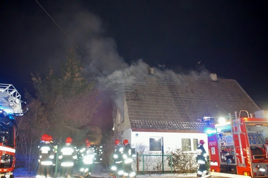 Do zaprószenia ognia w domu przy ul. Chrobrego w Słupsku...
