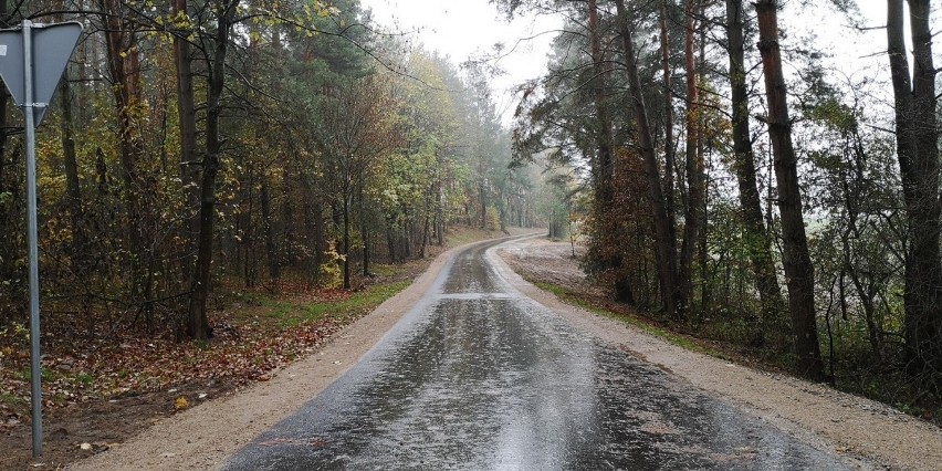 Nowe drogi w Tągowiu i Masłowicach Tuchomskich