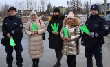 Blisko 600 odblasków trafiło do mieszkańców Czerwionki-Leszczyn. Przypominano, że bezpieczeństwo jest najważniejsze