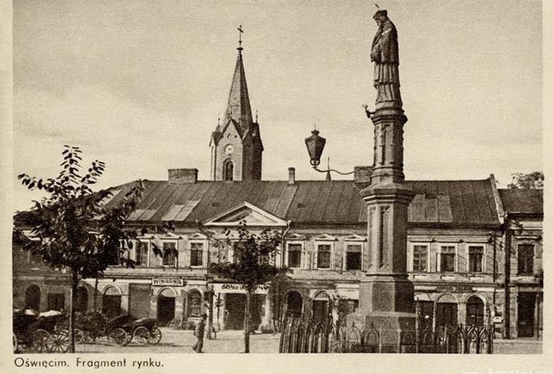 Postanowili zrobić społeczną zbiórkę pieniędzy wśród mieszkańców Oświęcimia na odbudowę pomnika św. Jana Nepomucena [ZDJĘCIA] 