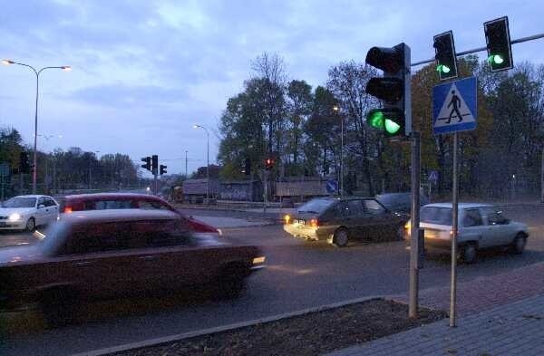 Na razie zakończono budowę skrzyżowania ulic Sławińskiego i Kawaleryjskiej