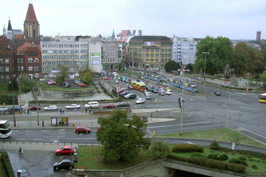 Centrum miasta w roku 2003 - lipiec.