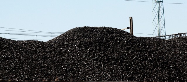 Cena maksymalna za tonę węgla dla odbiorcy indywidualnego wyniesie 996,60 zł.