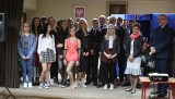 Dzień Edukacji Narodowej w „Staszicu” w Ostrowcu. Uczniowie bardzo pozytywne zaskoczyli nauczycieli [ZDJĘCIA]