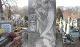 Zdewastowany cmentarz w Skępe. Sprawca odpowie za zniszczenie nagrobków