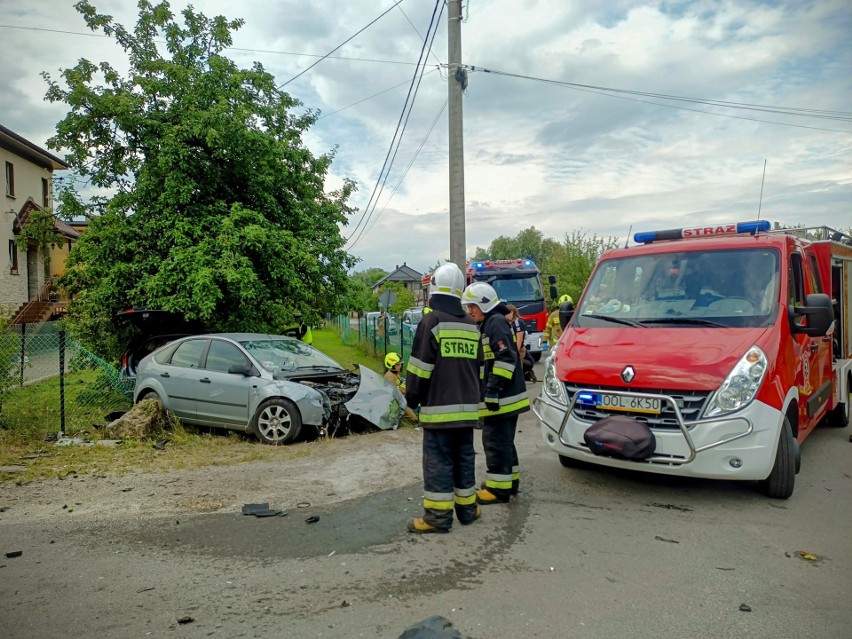 Wypadek BMW i forda w Praszce