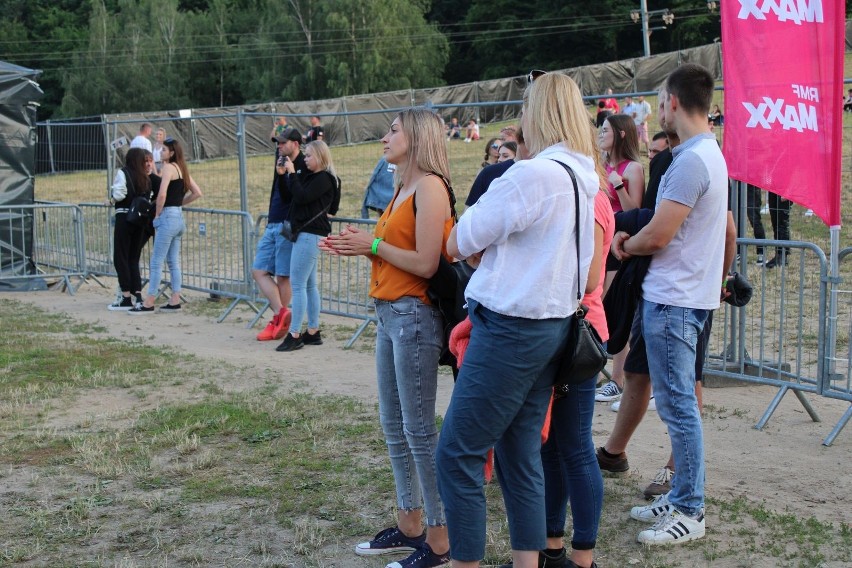 Mega zabawa w Bałtowie na Festiwalu Oficjalne Rozpoczęcie Wakacji. W sobotę, 1 lipca zagrali DJ- eje