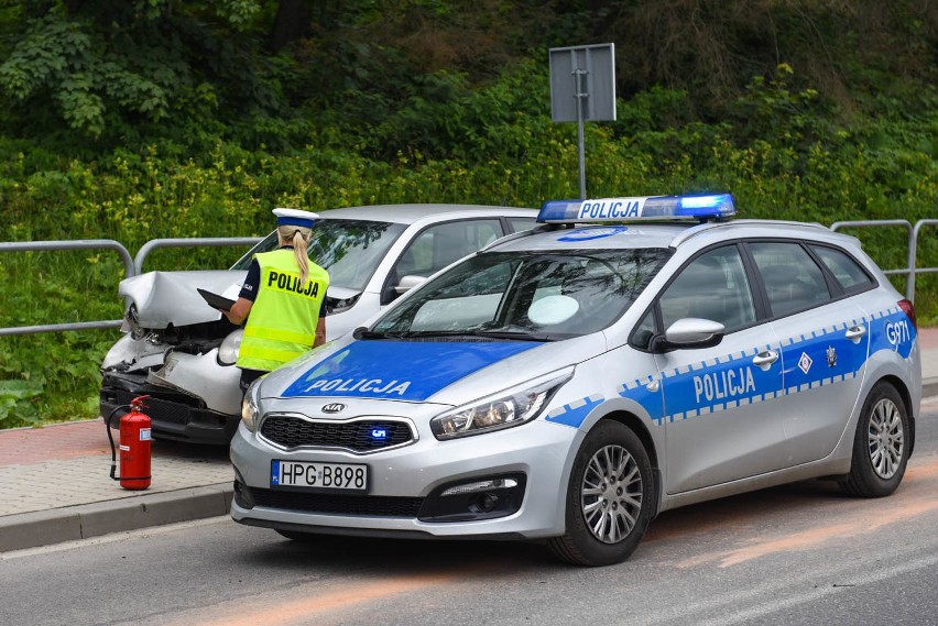 Podhale. Wypadek u wylotu Doliny Kościeliskiej [ZDJĘCIA]